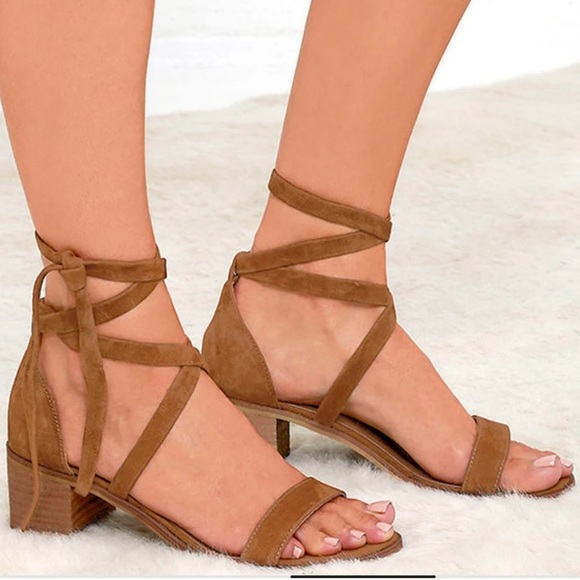Steve Madden Rizzaa Cognac Suede Leather Heeled Sandals ankle straps Sz 6.5 - Picture 1 of 13